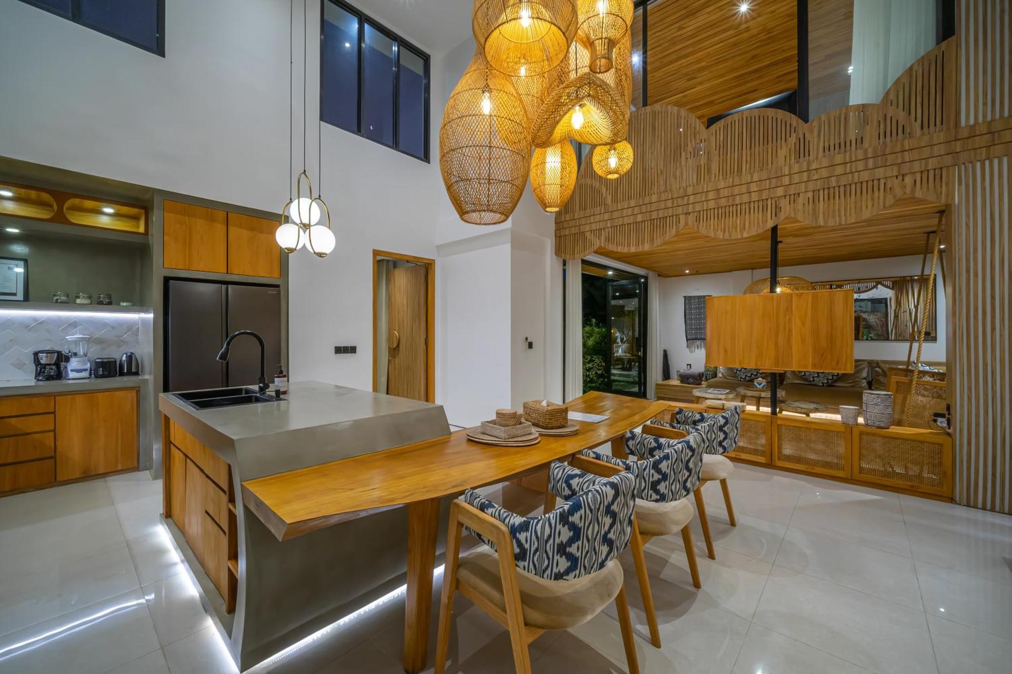 Selemadeg Villa Arunika - Stylish Tropical 2Br Villa Close To Nyanyi Beach! מראה חיצוני תמונה